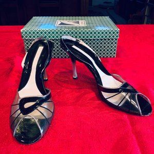 VIA SPIGA Clear Acrylic Crystal Sandal 11 M